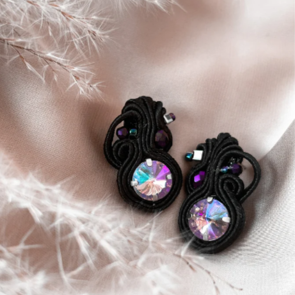 SOUTACHE